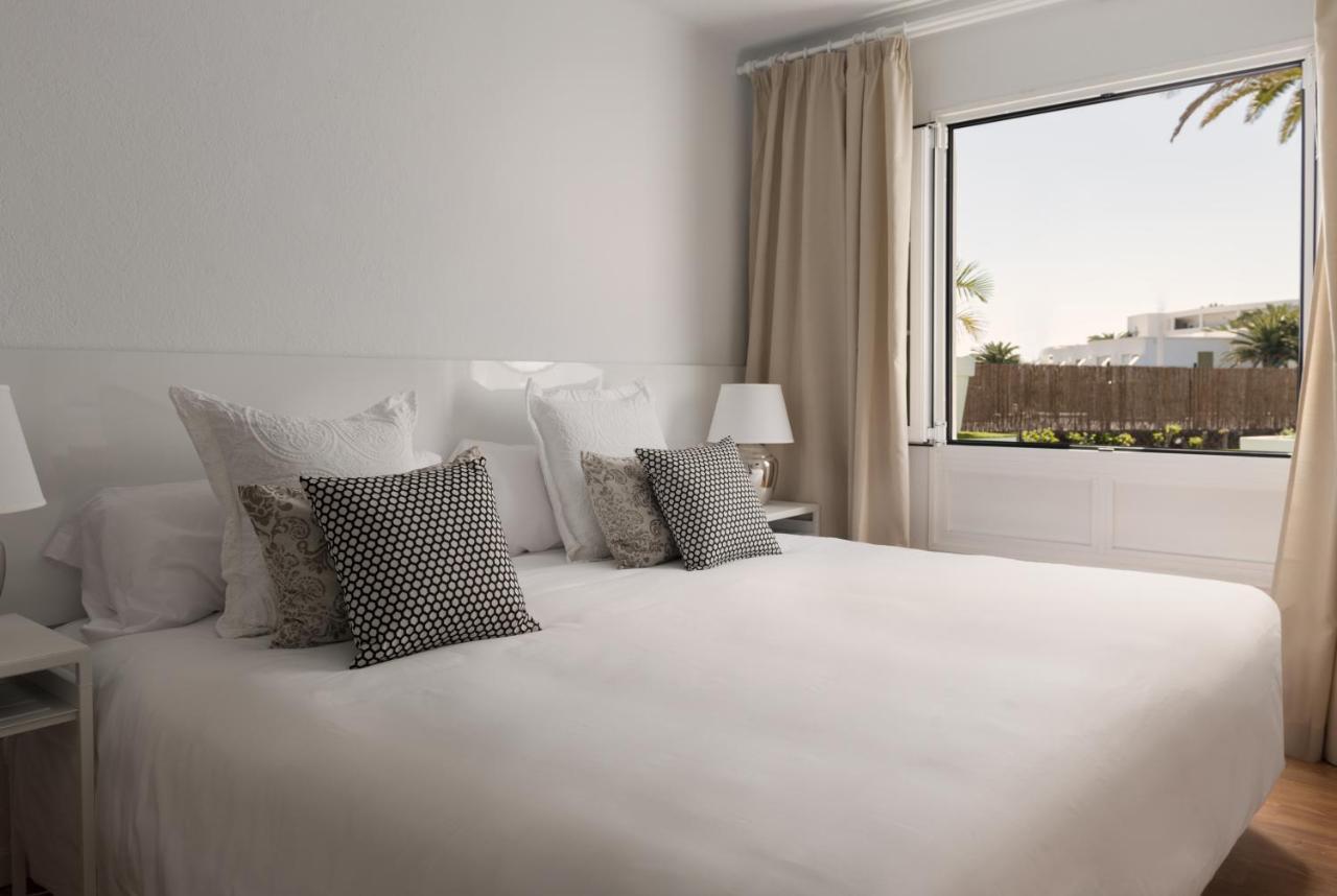 Villas New Lanzasuites Playa Blanca  Exterior photo