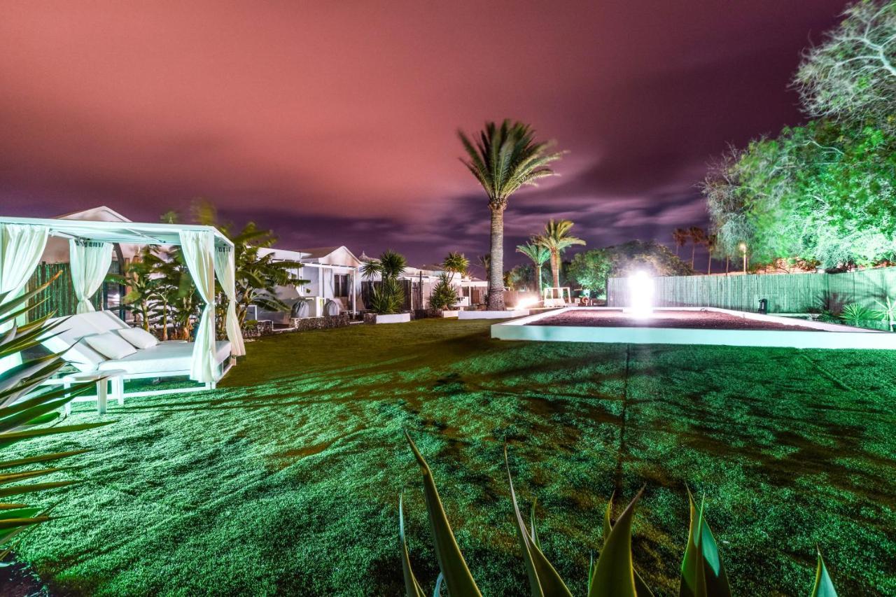 Villas New Lanzasuites Playa Blanca  Exterior photo