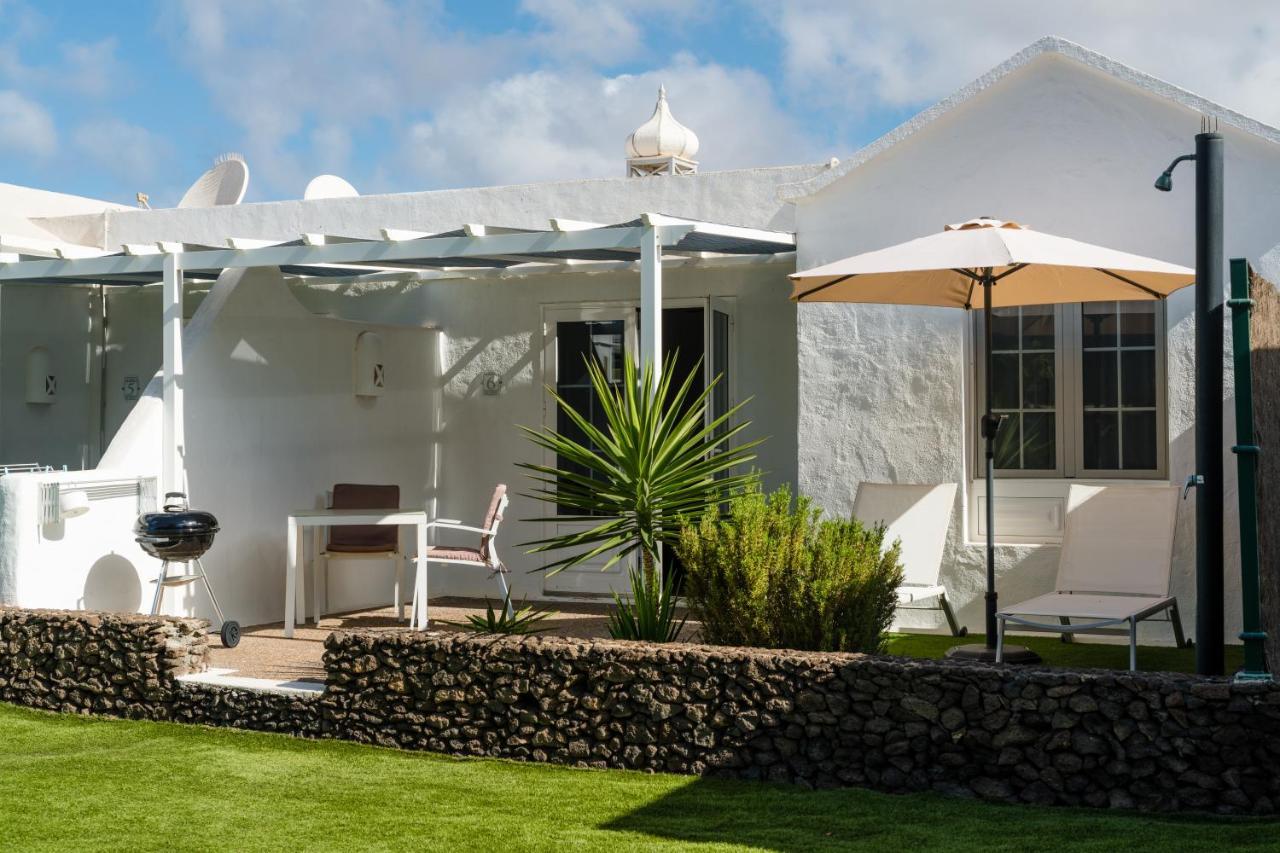 Villas New Lanzasuites Playa Blanca  Exterior photo